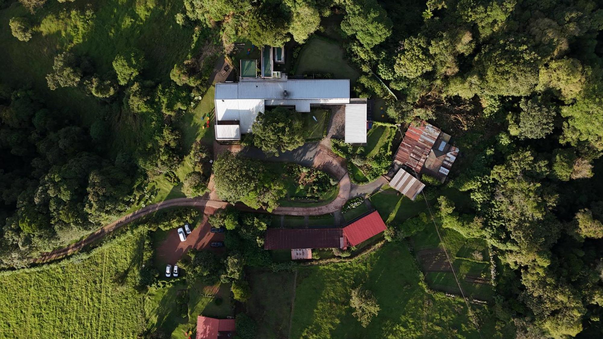 Vara Blanca  Poas Volcano Lodge מראה חיצוני תמונה
