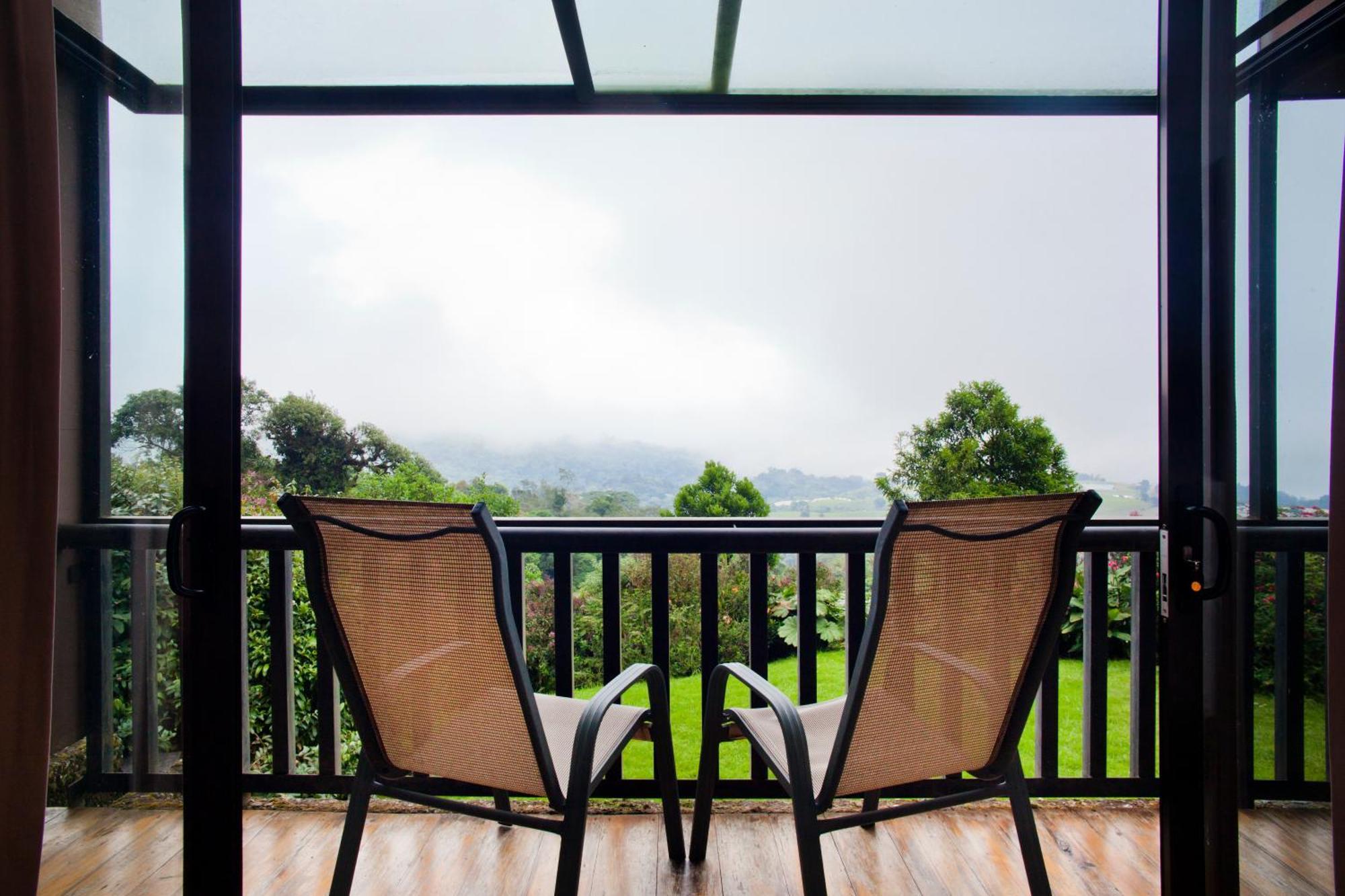 Vara Blanca  Poas Volcano Lodge מראה חיצוני תמונה