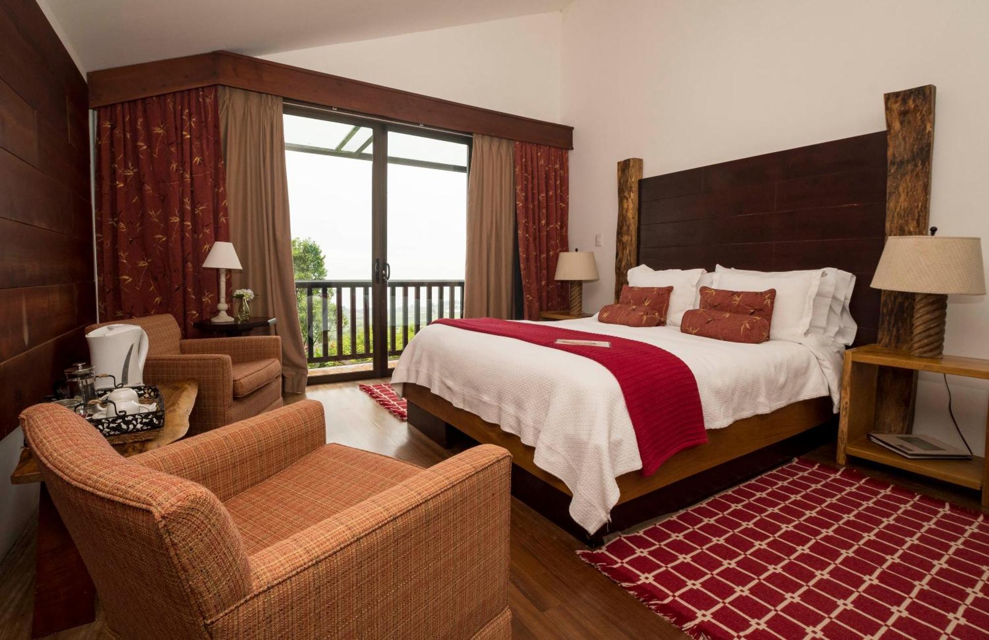 Vara Blanca  Poas Volcano Lodge מראה חיצוני תמונה